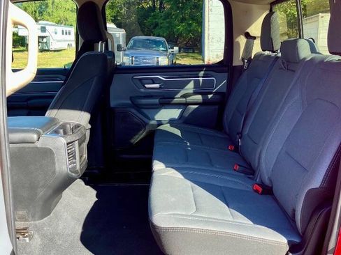 Used 2019 RAM 1500 Big Horn image 16