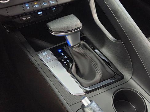 New 2026 Hyundai Elantra SE FWD image 20