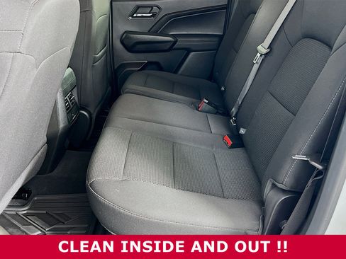 Certified 2024 Chevrolet Colorado LT image 5