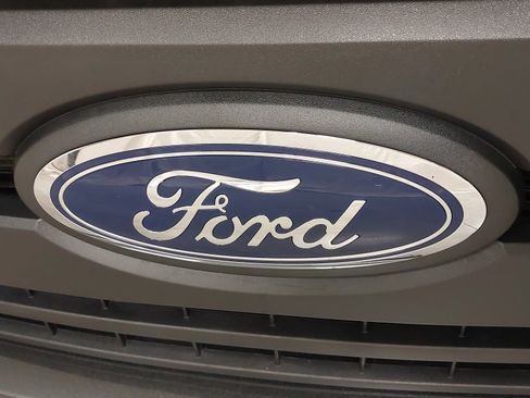 Used 2019 Ford F150 XL w/ Equipment Group 101A Mid AWD/4WD image 34