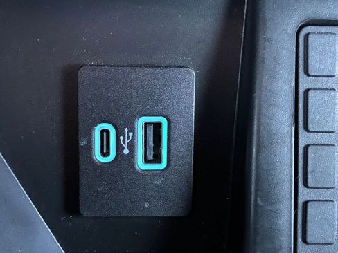 Used 2024 Ford F150 Raptor image 6