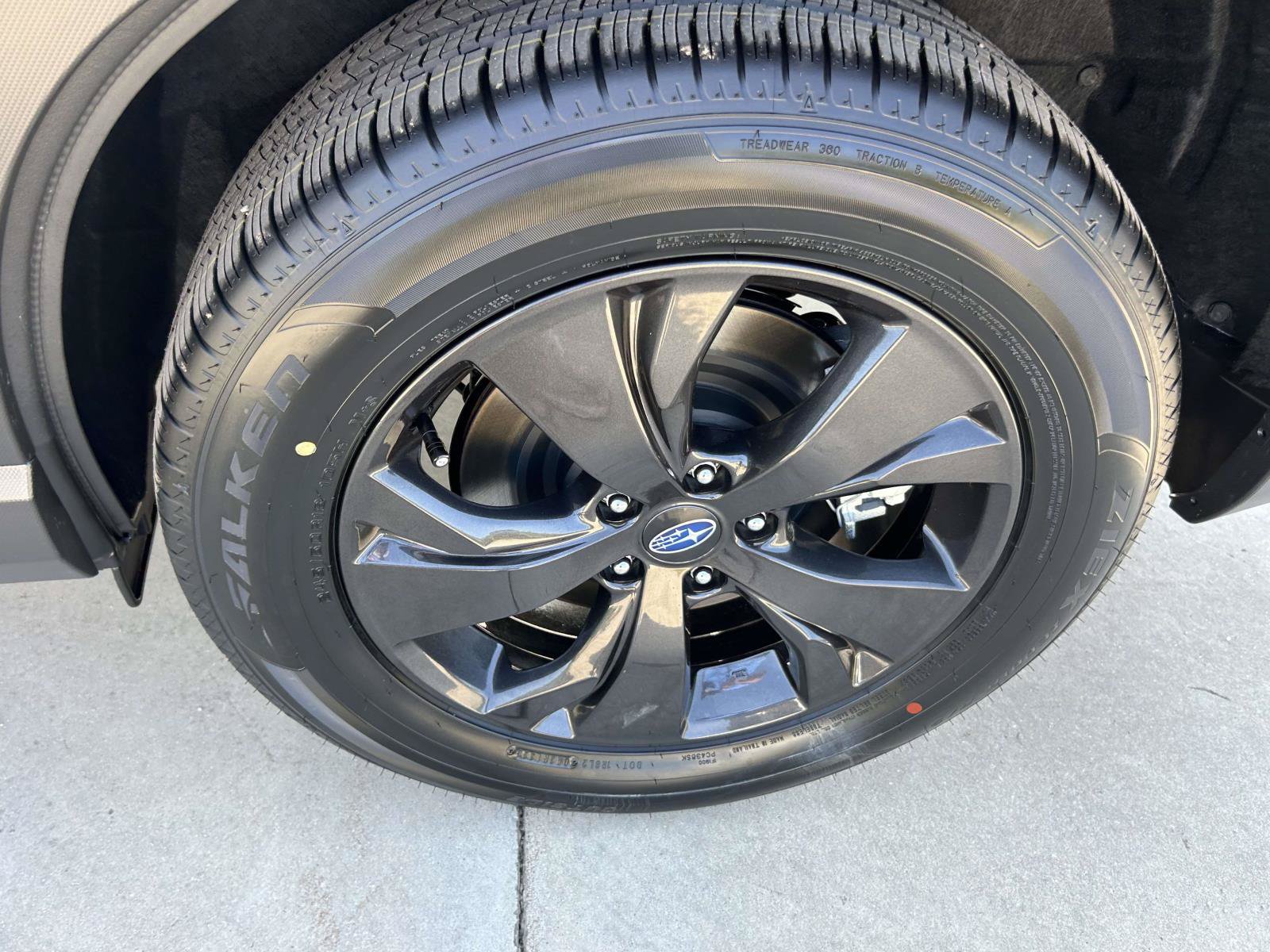 New 2026 Subaru Ascent Premium AWD/4WD image 6