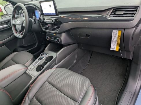 New 2026 Ford Escape ST-Line w/ Cold Weather Package image 45