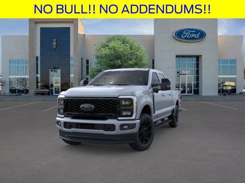 New 2026 Ford F250 Lariat w/ Black Appearance Package image 2