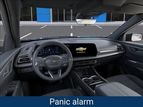 New 2027 Chevrolet Traverse LT w/ Driver Confidence Package FWD image 17
