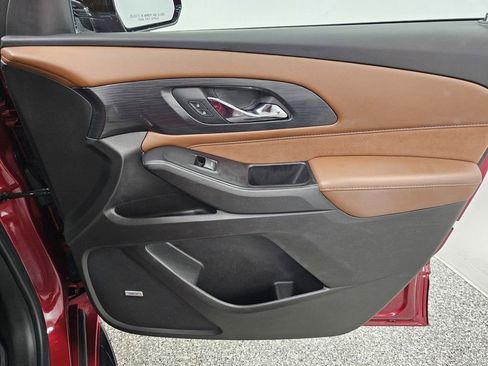 Used 2018 Chevrolet Traverse High Country w/ LPO, 'HIT The Road' Package image 24