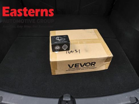 Used 2020 Tesla Model Y Performance AWD/4WD image 9