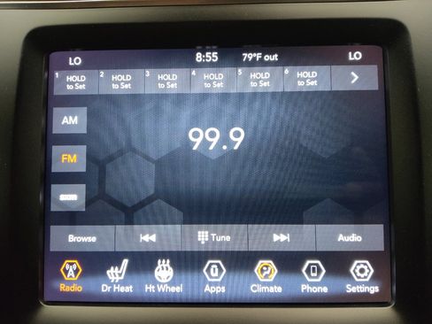 Used 2021 Jeep Cherokee Latitude Lux w/ Comfort/Convenience Group AWD/4WD image 25