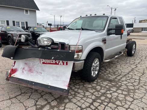 Used 2008 Ford F250 XLT image 2