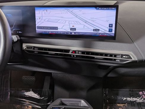 Certified 2025 BMW iX xDrive50 AWD/4WD image 38