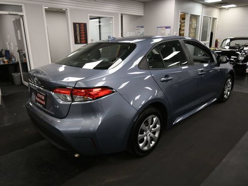Used 2024 Toyota Corolla LE FWD image 7