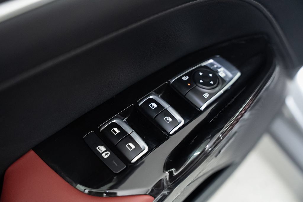 Used 2025 Kia K5 GT-Line w/ GT-Line Premium Package FWD image 33