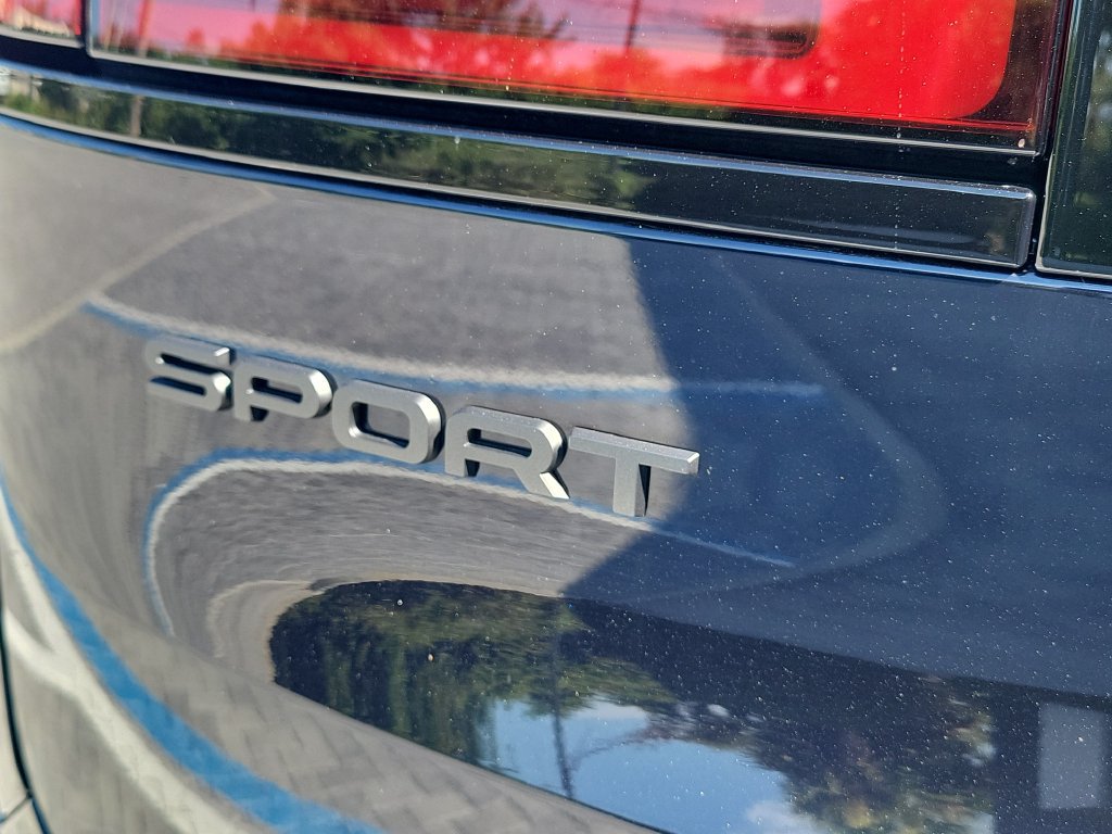 New 2026 Land Rover Range Rover Sport Dynamic SE AWD/4WD image 10