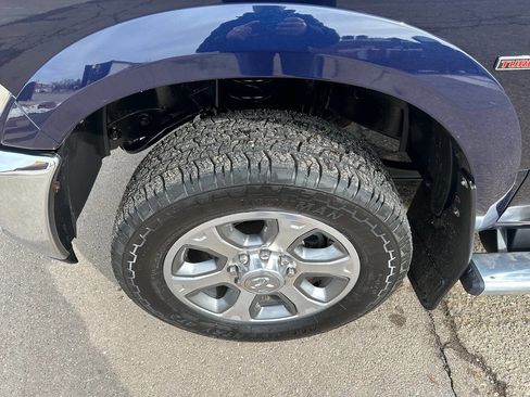 Used 2016 RAM 3500 Laramie Longhorn image 13