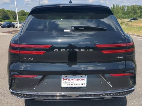 Used 2026 Genesis GV70 2.5T Select AWD/4WD image 5
