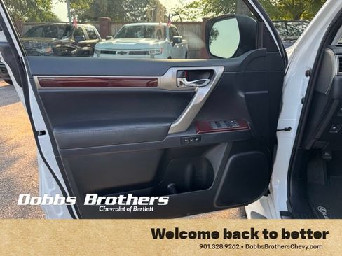Used 2019 Lexus GX 460 Luxury w/ Preferred Accessory Package AWD/4WD image 14
