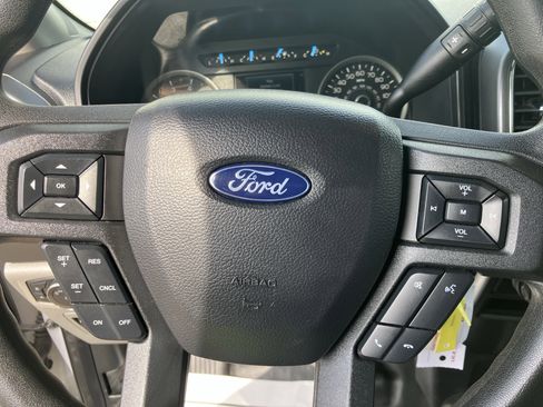 Used 2020 Ford F150 XLT w/ Trailer Tow Package image 30