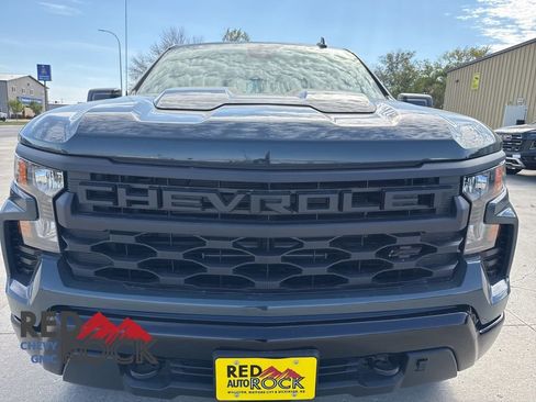 New 2026 Chevrolet Silverado 1500 Custom Trail Boss w/ Turbomax Blackout Package image 2