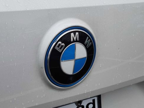 Certified 2024 BMW iX xDrive50 w/ Premium Package AWD/4WD image 30