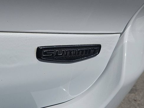 Used 2023 Jeep Grand Cherokee L Summit AWD/4WD image 16