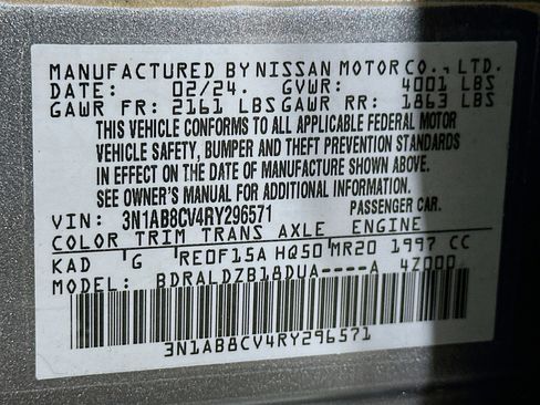 Used 2024 Nissan Sentra SV image 12