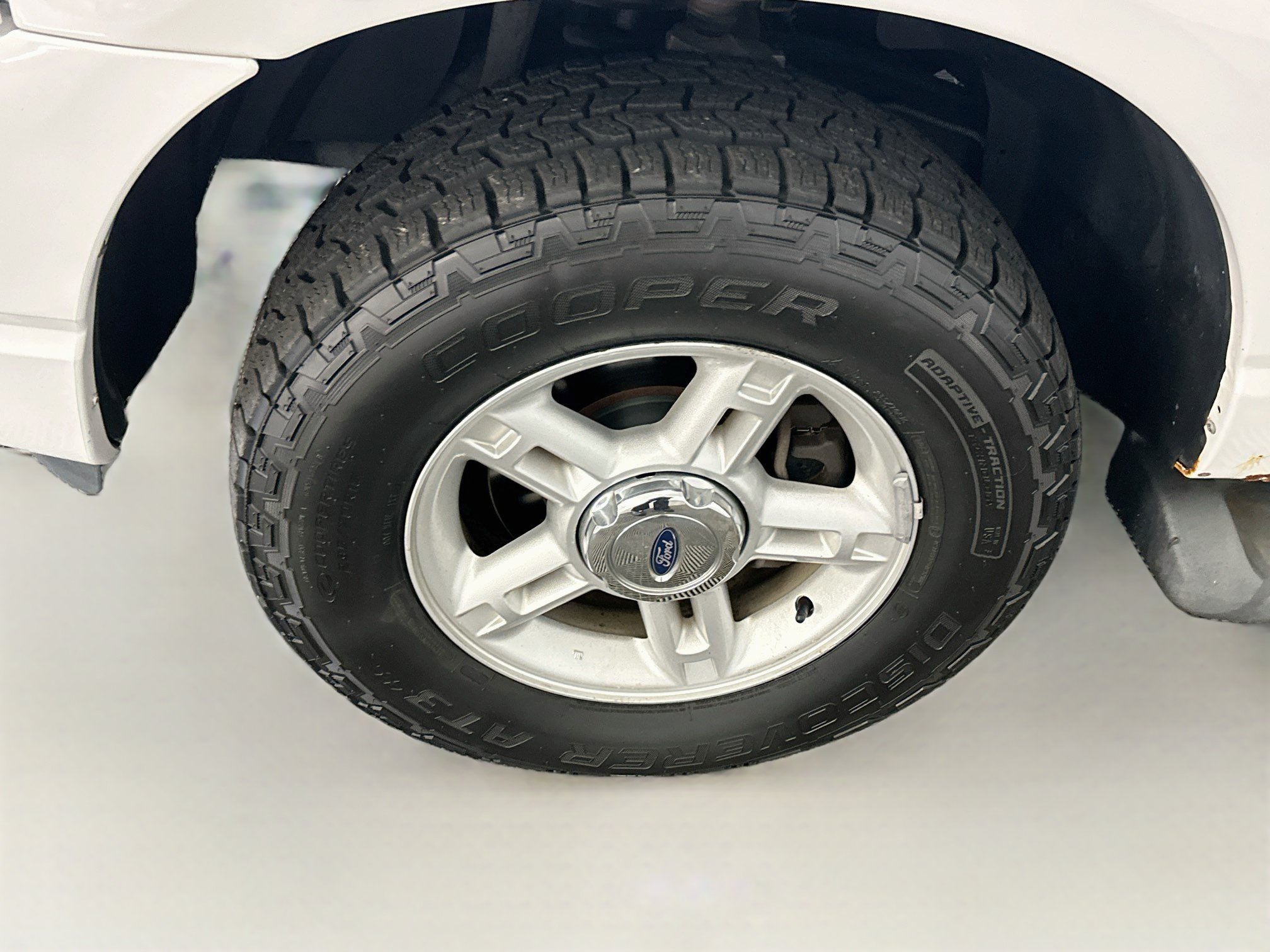 Used 2004 Ford Explorer Sport XLT AWD/4WD image 11