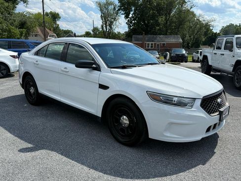 Used 2018 Ford Taurus Police Interceptor w/ Ready For The Road Package FWD image 25