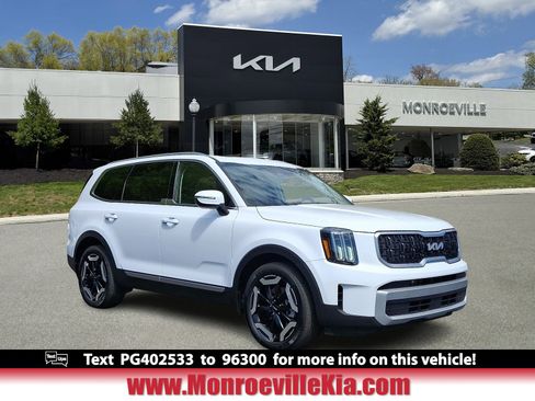 Certified 2023 Kia Telluride EX w/ EX Captain's Chair Package AWD/4WD image 1
