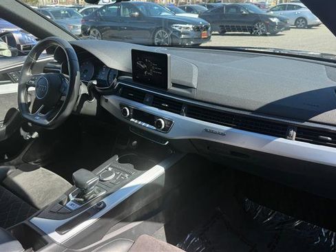Used 2019 Audi S4 Premium w/ Convenience Package image 8