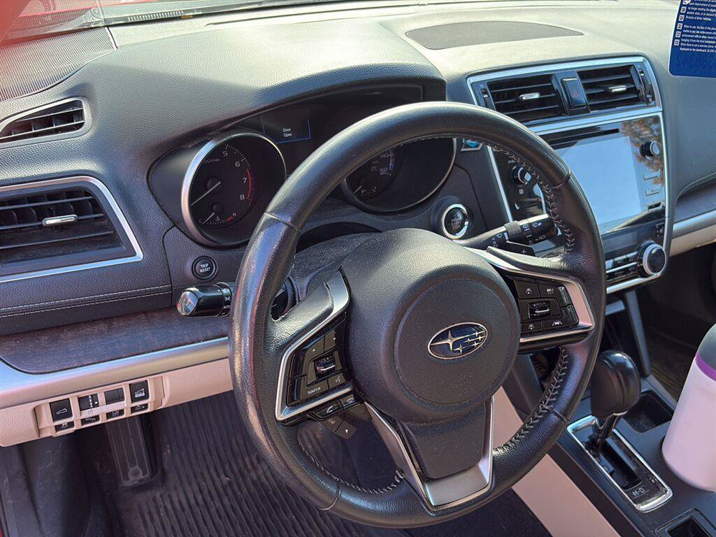 Used 2018 Subaru Outback 3.6R Limited AWD/4WD image 8