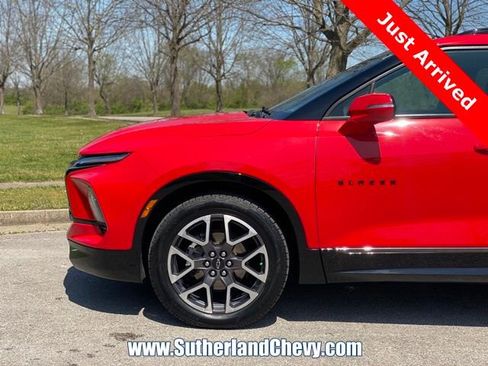 Used 2023 Chevrolet Blazer RS AWD/4WD image 10