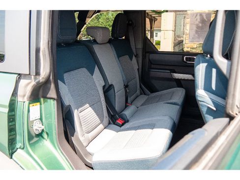 Used 2023 Ford Bronco Outer Banks w/ Sasquatch Package AWD/4WD image 20