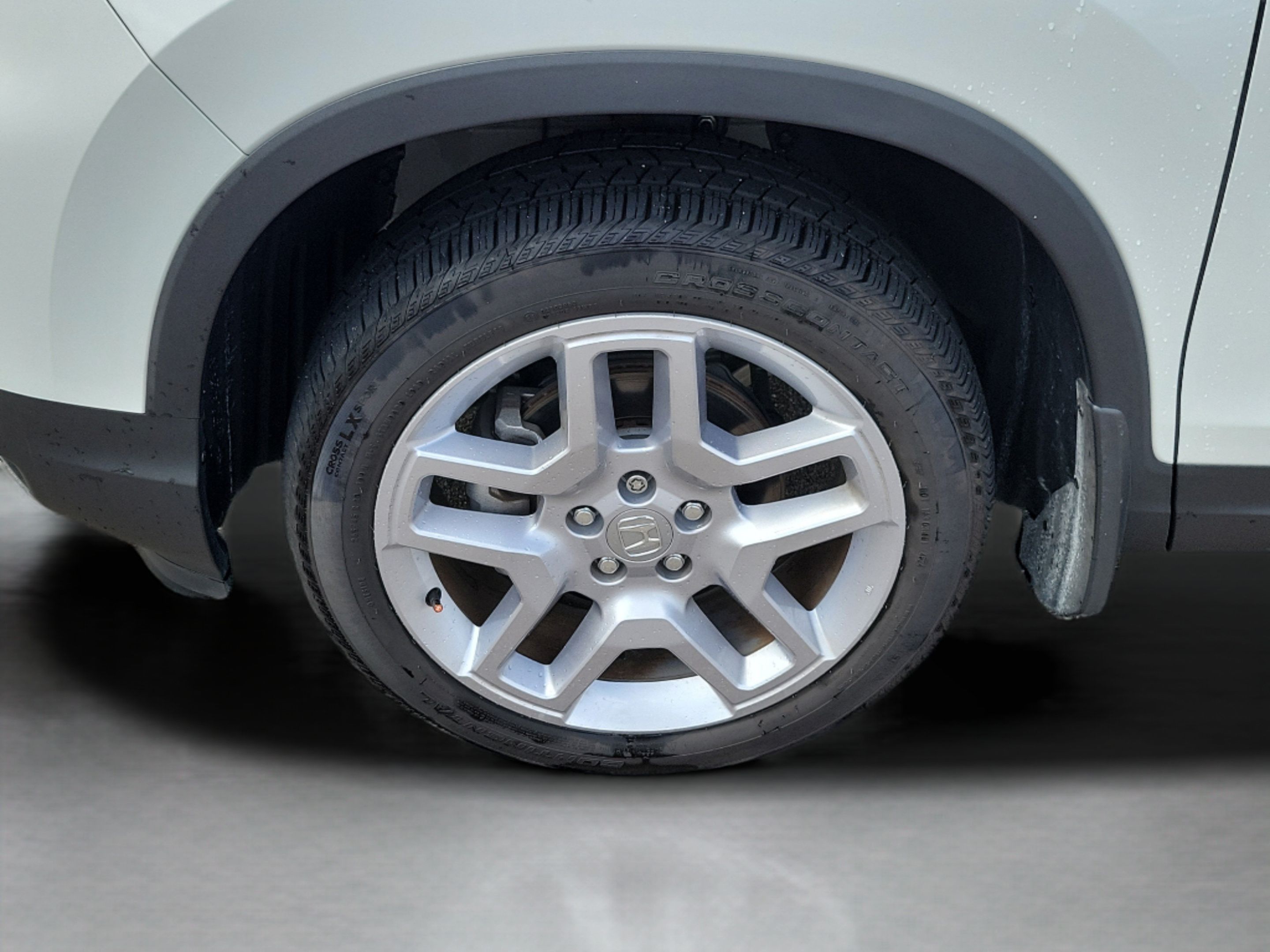 Certified 2025 Honda Passport EX-L image 34