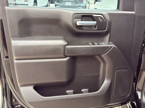 Used 2023 Chevrolet Silverado 1500 Custom RWD image 11