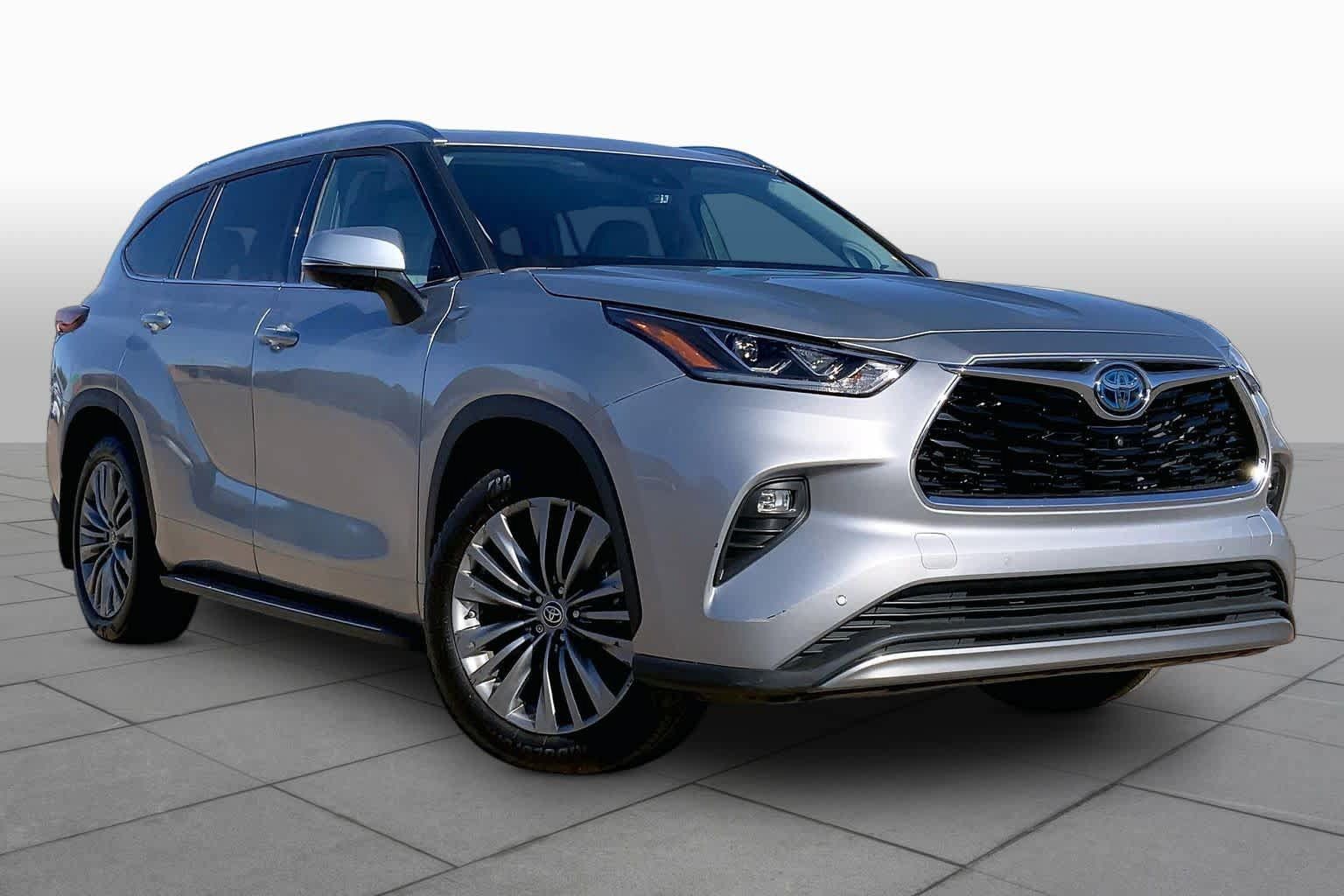 Used 2020 Toyota Highlander Platinum AWD/4WD image 5