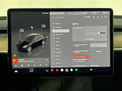 Used 2024 Tesla Model Y Long Range AWD/4WD image 17