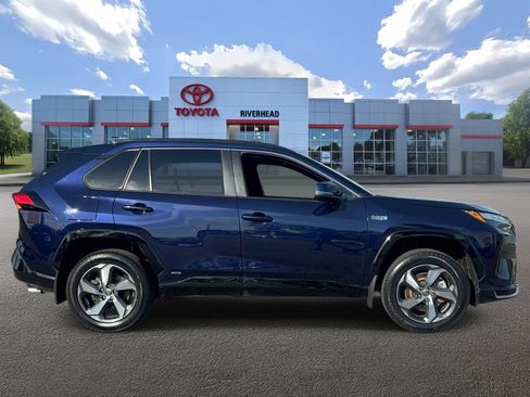 Certified 2024 Toyota RAV4 SE w/ Weather & Moonroof Package AWD/4WD image 4