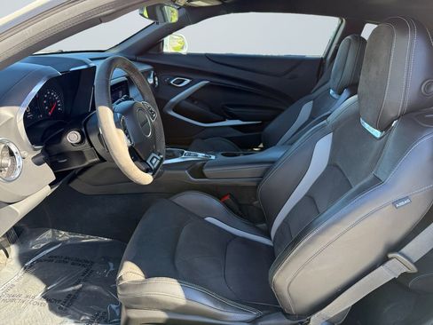 Used 2023 Chevrolet Camaro SS image 9