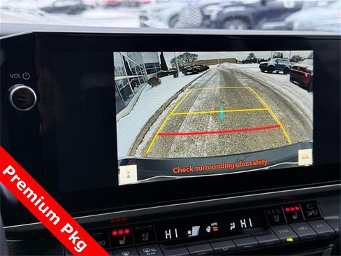 Used 2025 Toyota Camry XSE image 24