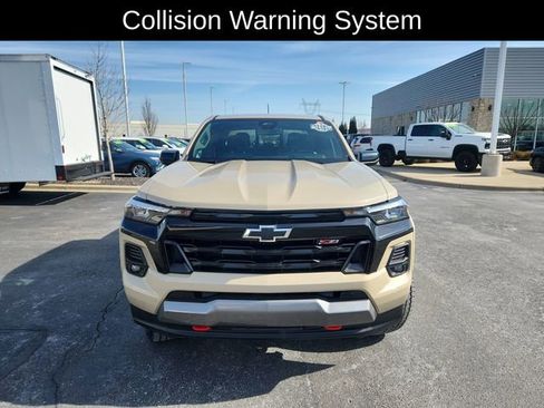 Used 2023 Chevrolet Colorado Z71 w/ Z71 Convenience Package 2 image 2