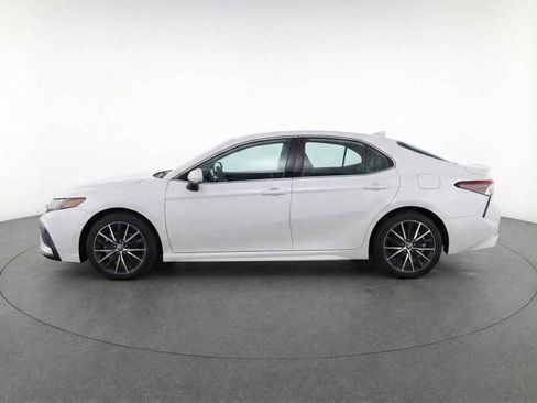 Certified 2023 Toyota Camry SE image 7