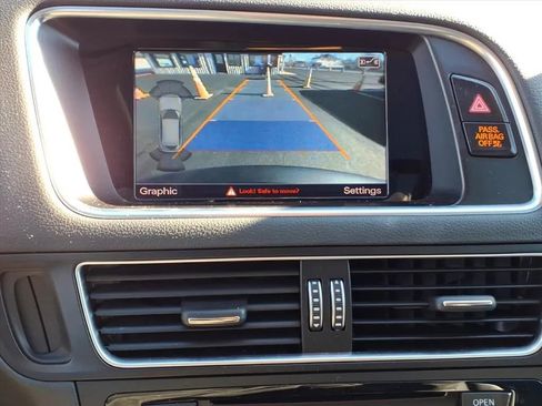 Used 2016 Audi Q5 2.0T Premium Plus w/ Technology Package image 34