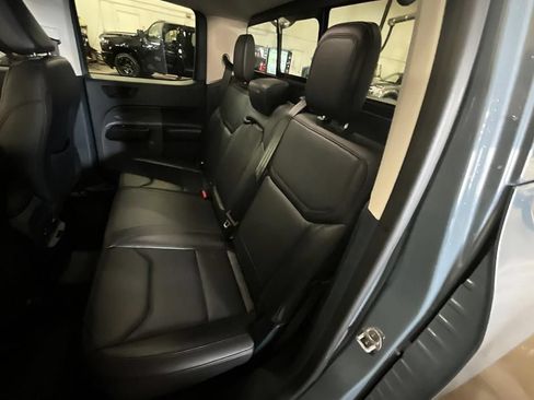 Used 2024 Ford Maverick Lariat w/ Black Appearance Package AWD/4WD image 29