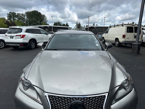 Used 2016 Lexus IS 300 AWD image 24