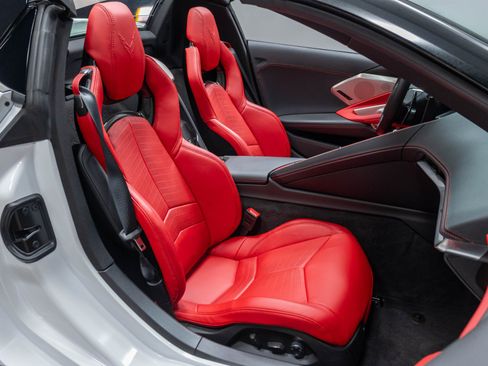 Used 2023 Chevrolet Corvette Z06 RWD image 31