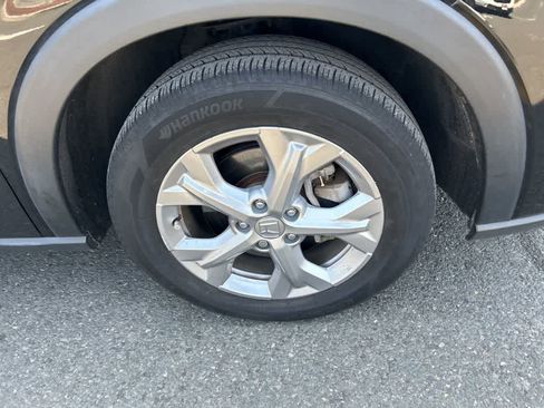 Used 2023 Honda HR-V LX image 4