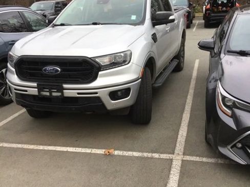 Certified 2019 Ford Ranger Lariat w/ Black Appearance Package image 3