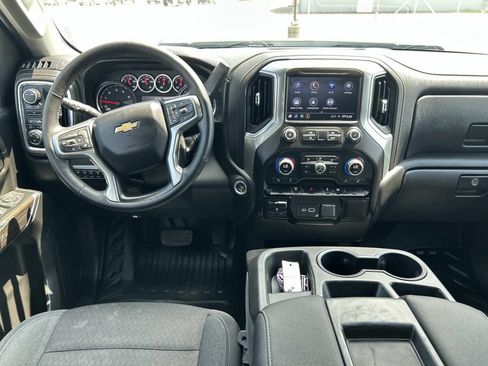 Used 2022 Chevrolet Silverado 2500 LT w/ Convenience Package AWD/4WD image 24