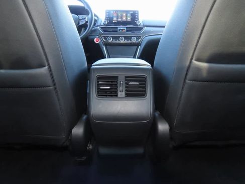 Certified 2019 Honda Accord Touring image 26