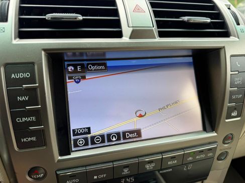Used 2017 Lexus GX 460 Luxury w/ Preferred Accessory Package AWD/4WD image 32